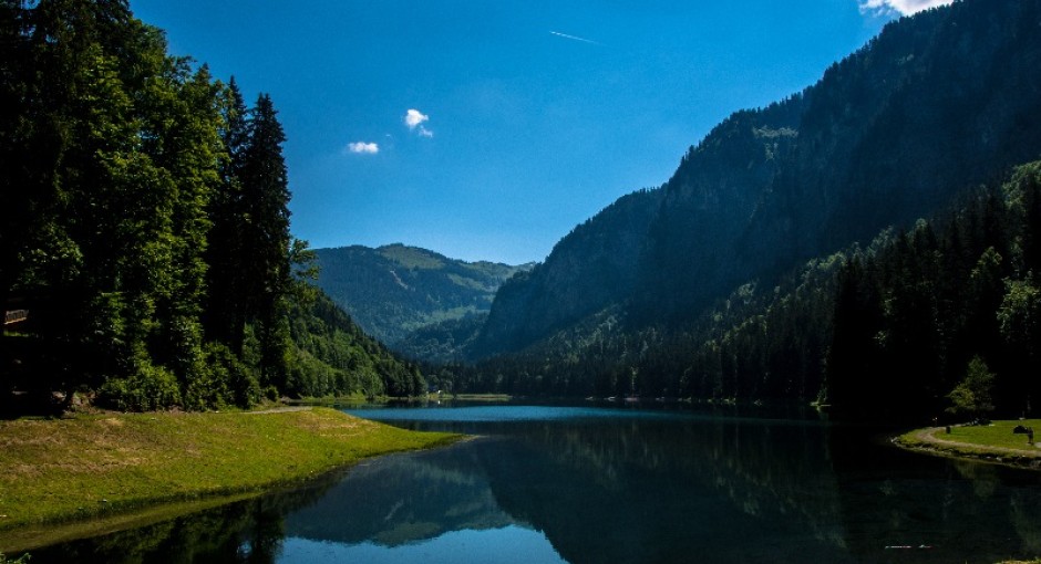 lake_montriond